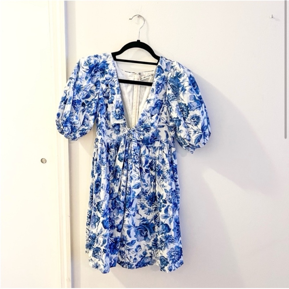 Abercrombie & Fitch puff sleeve poplin mini dress, blue & white, size XSP